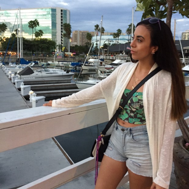 Crop top outfit watching sunset